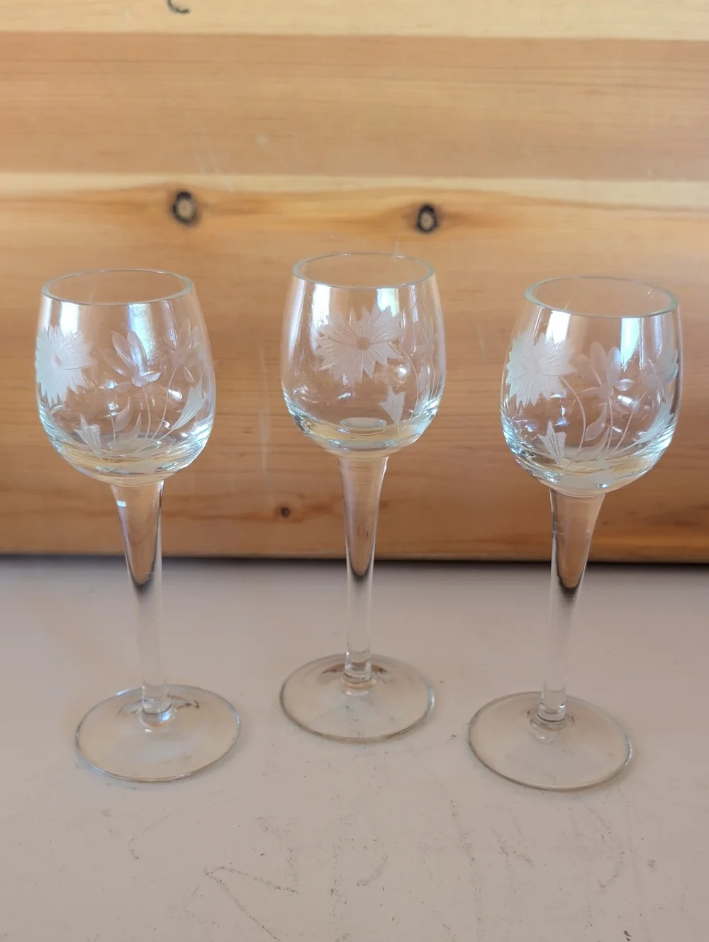 VTG. Etched Floral Cordial Goblet Glasses - Clear (Set of 3)